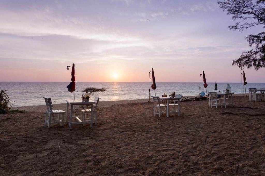 Micky Monkey Beach At Maikhao Beach Mai Khao Exterior photo