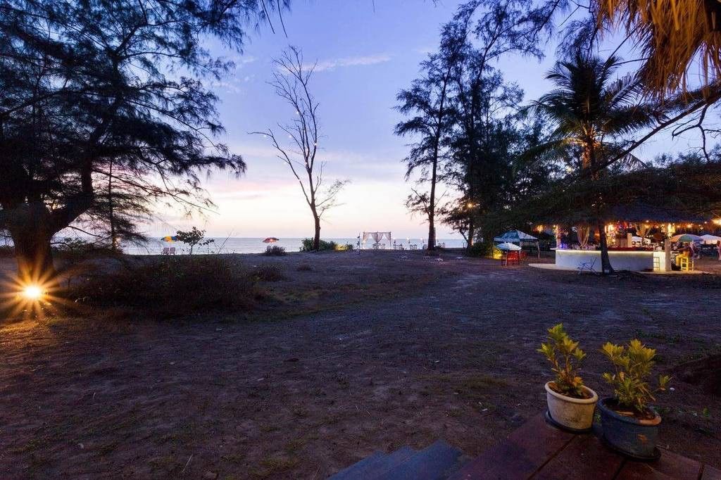 Micky Monkey Beach At Maikhao Beach Mai Khao Exterior photo