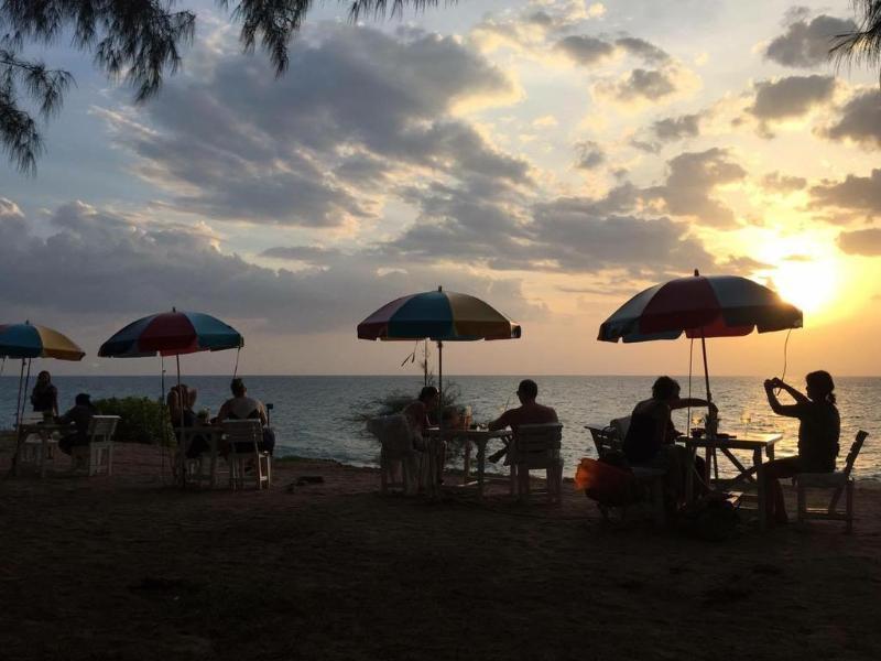 Micky Monkey Beach At Maikhao Beach Mai Khao Exterior photo